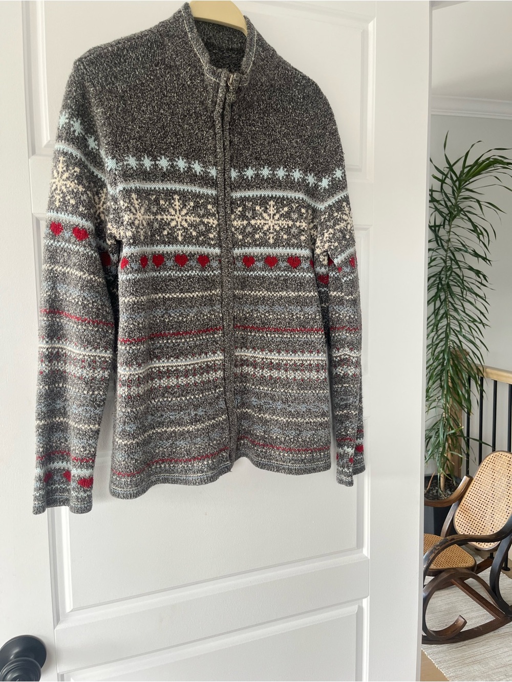 Northern Reflections Zip